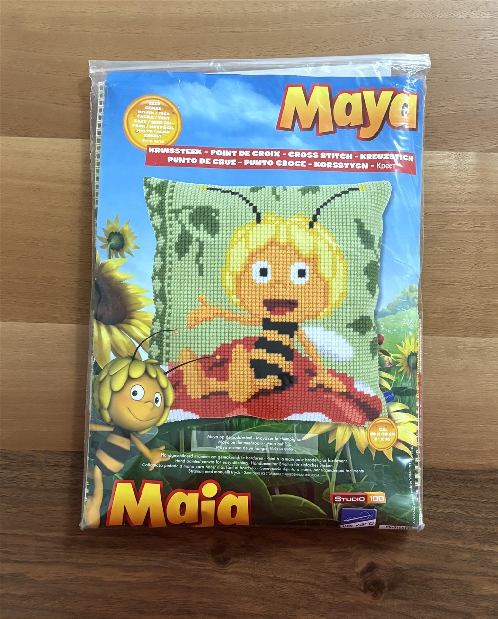 Vervaco Goblen Yastık Arı Maya Temalı